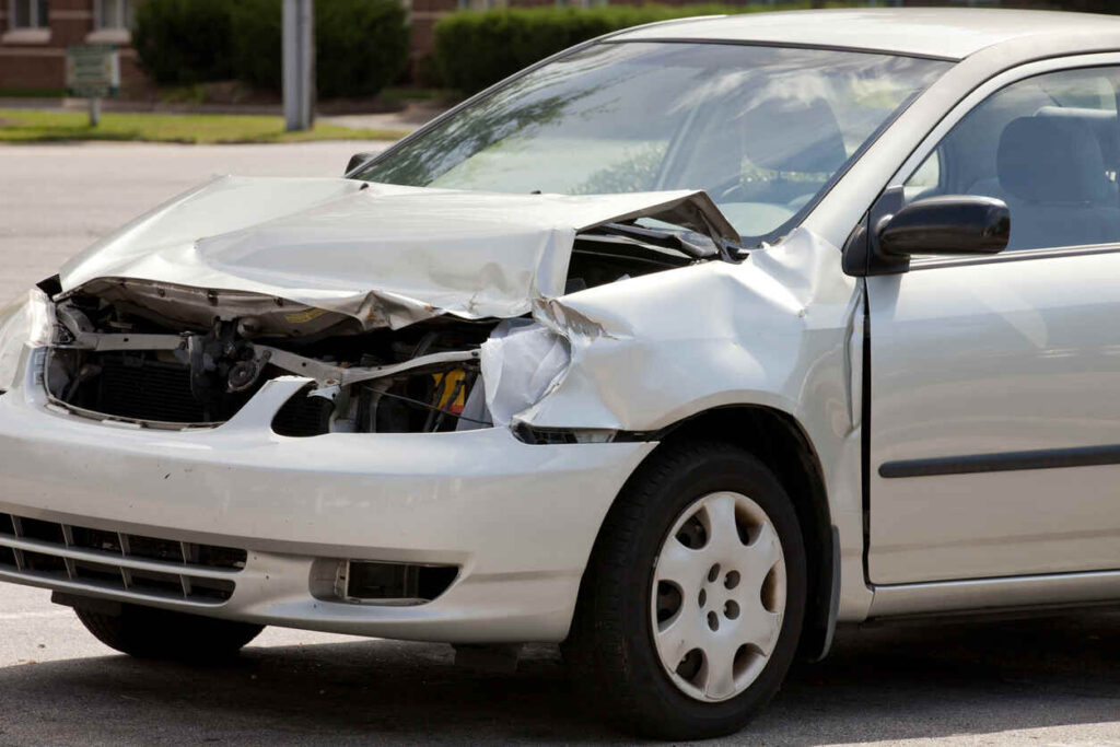 Damaged car from a serious accident in Aurora, Colorado – legal support for car accident victims.